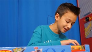 Дети Не ПОДЕЛИЛИ Подарок Для ПАПЫ!