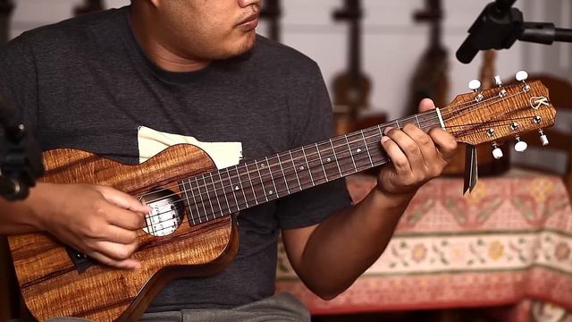 Kanile'a GL6P Guitarlele - Sound Sample by Corey Fujimoto смотреть онлайн