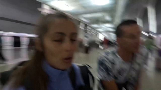 Сингапур 4 дня, день 1 смотреть онлайн