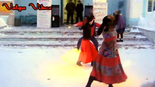 Фаершоу в Саратове. Volga Vibes - Масленица 2011. смотреть онлайн