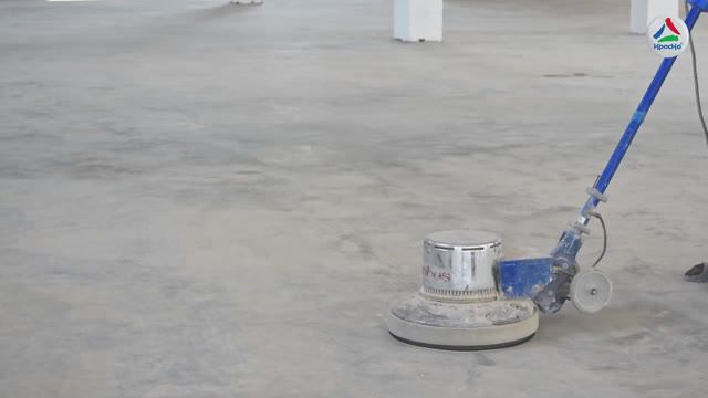 Обучающее нанесение: Подготовка бетона к окрашиванию.