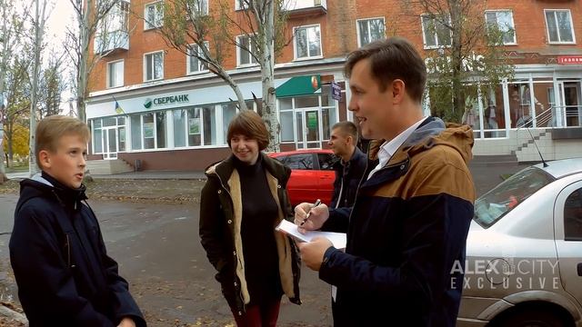 А можно Ваш автограф? Писатель Макс Кидрук в Александрии! смотреть онлайн