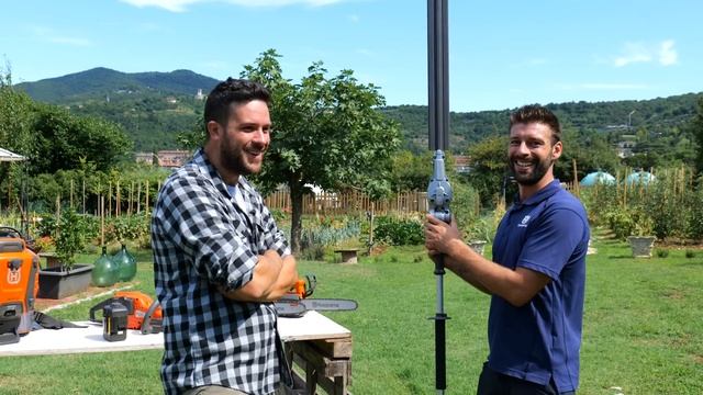 Un tecnico HUSQVARNA è venuto al PODERE смотреть онлайн