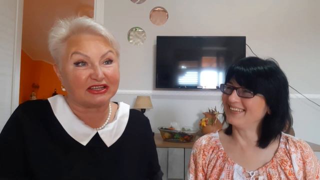 Если я зарабатываю наравне с мужчиной,зачем мне ему нравиться? Два мнения на эту тему смотреть онлайн