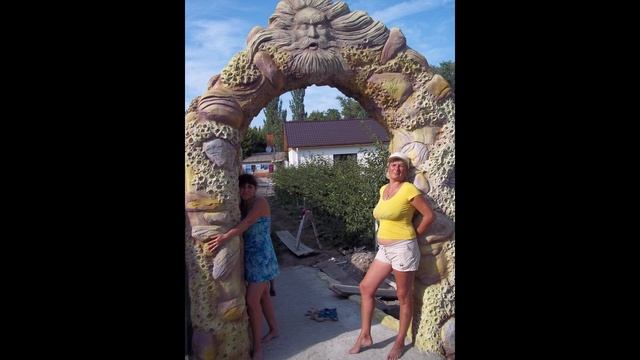 камин , беседка, скульптуры из арт бетона и эскизы от зрителей моего канала.. смотреть онлайн