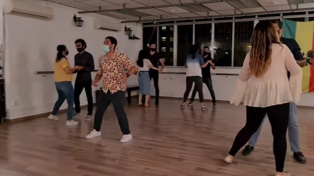 Caliente Dance Studio Singapore Bachata class demo Rockabye - Clean Bandit ft Sean Paul remix смотреть онлайн