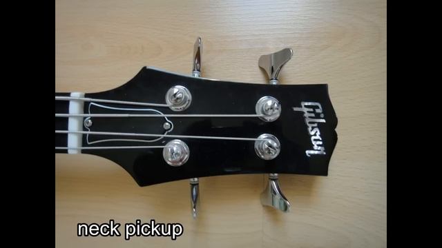 Gibson Les Paul bass VS Gibson Thunderbird Bass смотреть онлайн