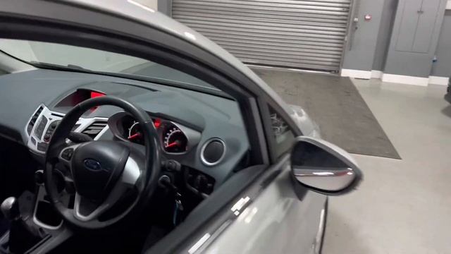 2011 60 FORD FIESTA 1.4 ZETEC TDCI 5d 69 BHP Video Walkaround смотреть онлайн