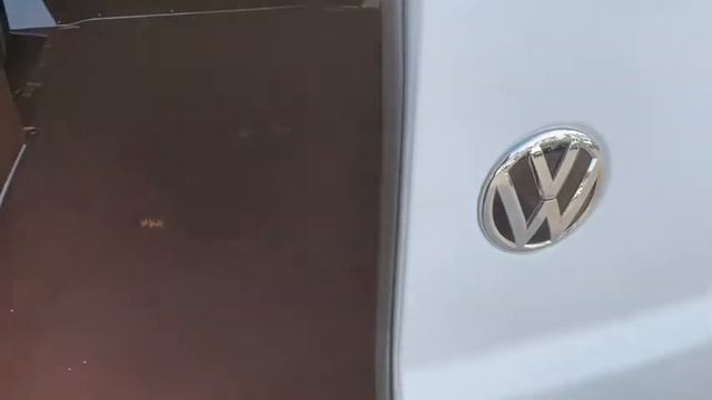 Volkswagen Transporter T28 Panel van Highline SWB 102 PS 2.0 TDI BMT 5sp Manual смотреть онлайн