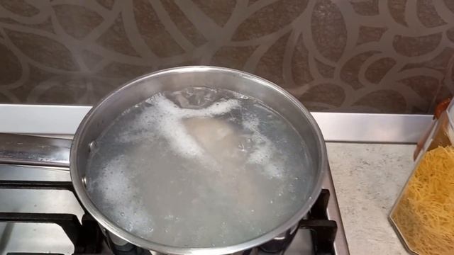 Легкий суп з куркою.Легкий суп с курицей.Light Soup With Chicken.