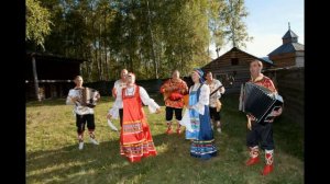 Кнопочки баянные.  Поёт Валентина  Дробышева