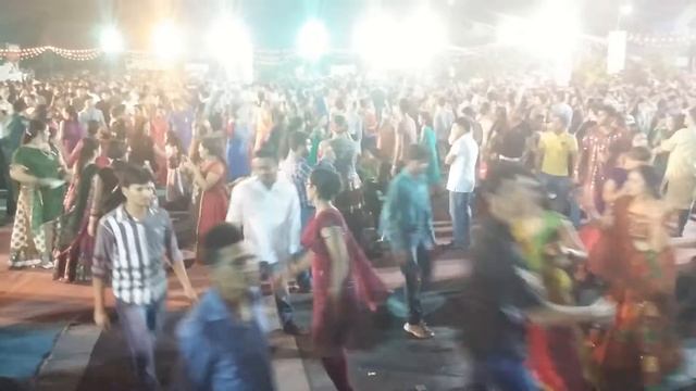 Dubai wonderland dandiya hits смотреть онлайн