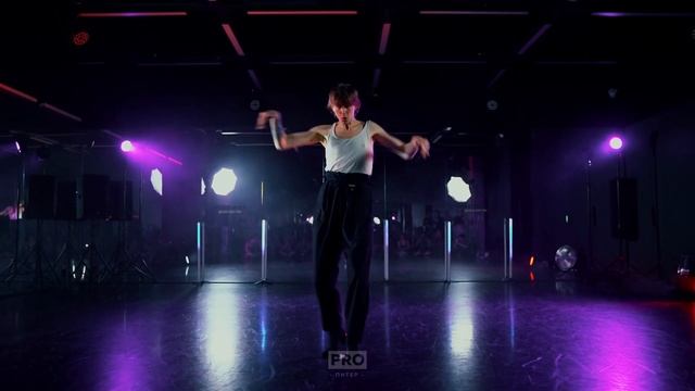 Настя Вядро | High Heels смотреть онлайн