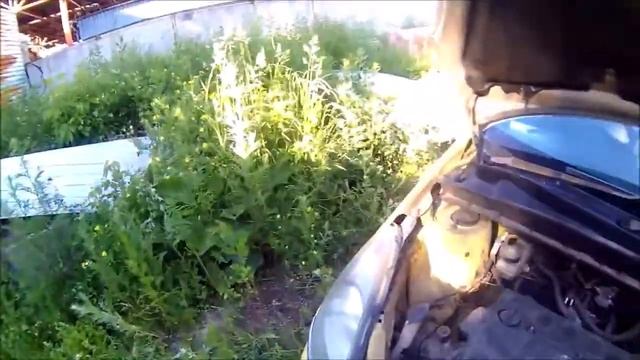 Замена переднего крыла на TOYOTA FUNCARGO смотреть онлайн