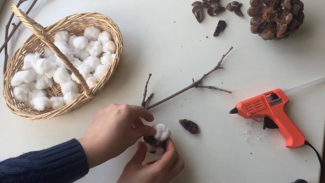 Dekoratif Pamuk Çiçeği Yapımı #pamuk #çiçekyapımı #diy #dekoratifçiçek #decorativeflower смотреть онлайн