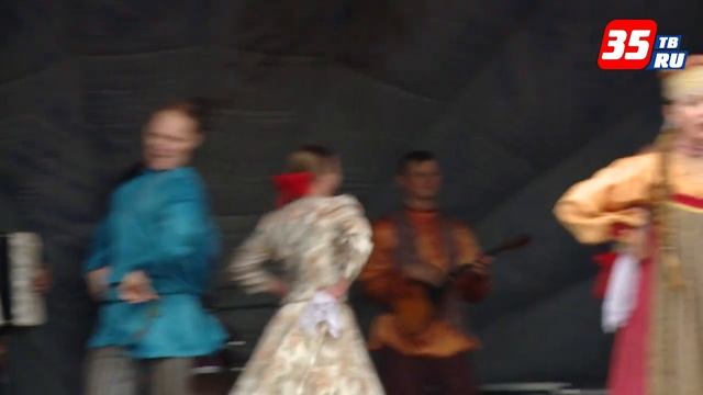 Город кузнецов Устюжна в минувшие выходные отметил свой 765-й юбилей смотреть онлайн