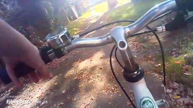 купили камеру видео не очень но зато видео и звук раслобон