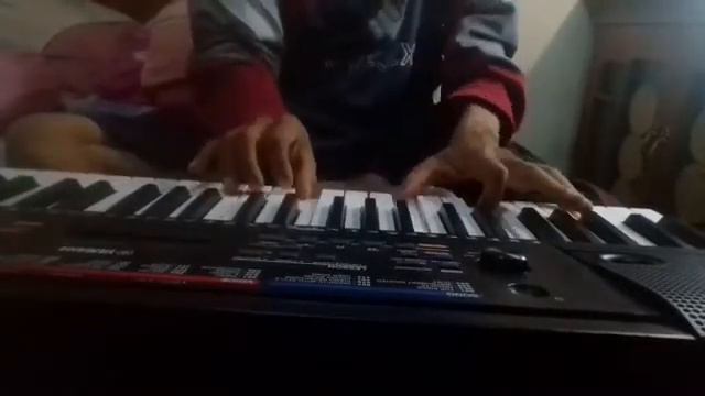 TOMMY GANESHA PIANO YAMAHA PSR E263 смотреть онлайн