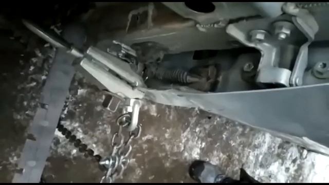 Renault Logan. Ремонт крыла и двери. смотреть онлайн