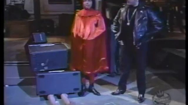 Andrew Dice Clay on Saturday Night Live - Opening Sketch (May 12, 1990) смотреть онлайн
