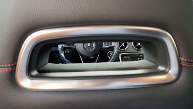 Mercedes-Benz GLA 220 AMG Full AUTOPO 170cv - 360º смотреть онлайн