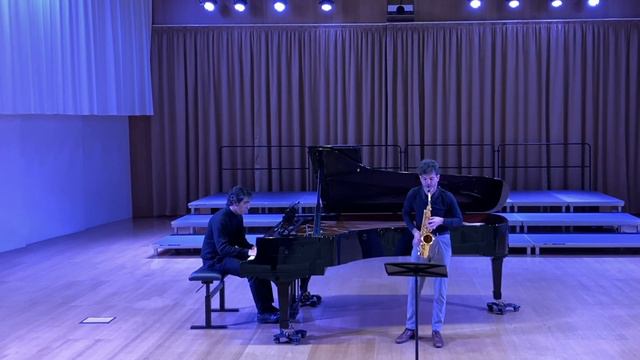 Fernande Decruck - Sonate en Ut# pour saxophone alto et piano смотреть онлайн