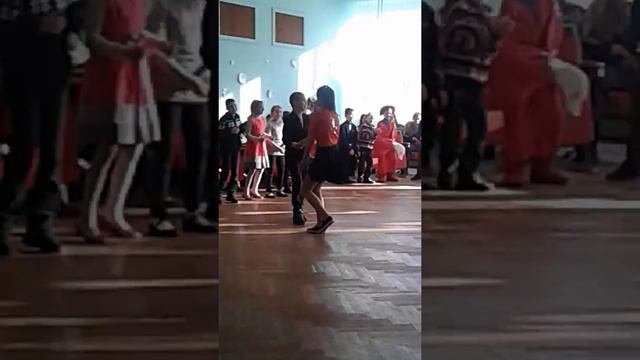 Новый год 2016 в школе 289))))) смотреть онлайн