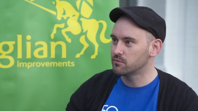 John Ruddy Meets Big Grant Holt In Anglian Asks смотреть онлайн