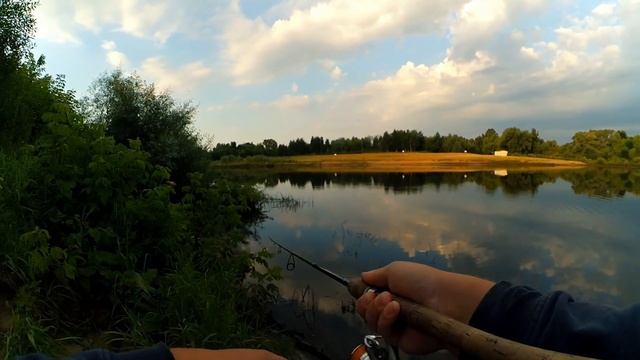 ВОТ ЭТО ПОКЛЁВКА!!! ЛЮТЫЙ ЖЕРЕХ!!! Ради таких поклёвок стоит рыбачить! смотреть онлайн