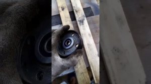 Ниссан Альмера н16 Замена подшипника на натежном ролике