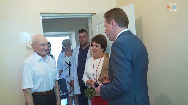 Еще пять севастопольцев удостоены почетным знаком «За заслуги перед городом» смотреть онлайн