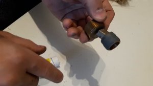 Как наматывать лен на резьбу.