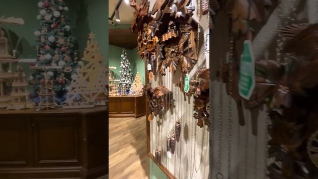 Käthe Wohlfahrt Barcelona магазин немецких новогодних игрушек круглый год.