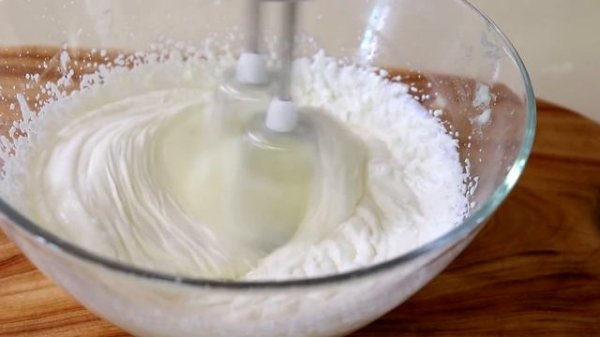 Easy Strawberry Cup Tiramisu / No Bake / eggless / Dessert Cup Recipe