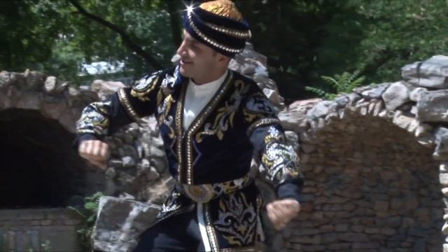 Modern Uzbek Dance "Zarb" смотреть онлайн