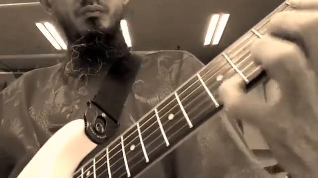 Fly Me To The Moon - Cover by R.Raouie смотреть онлайн