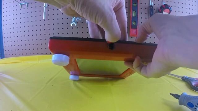 Etch A Sketch Hack - What's Inside an Etch-A-Sketch? смотреть онлайн