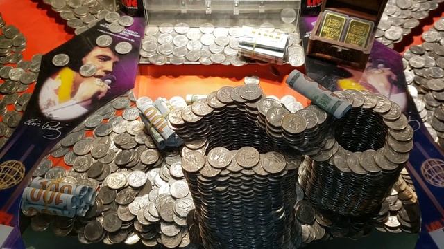 GEORGE & ELVIS BACK TOGETHER ... Playing The High Limit Coin Pusher Jackpot WON MONEY ASMR смотреть онлайн