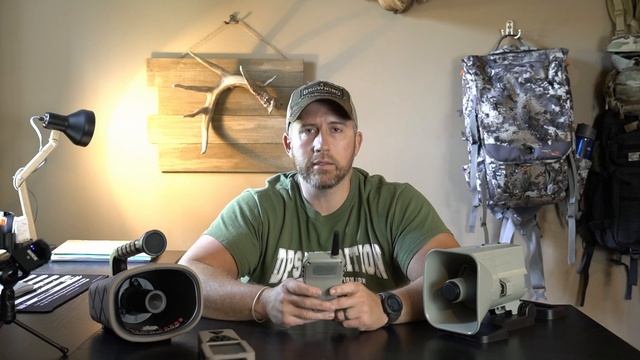 FOXPRO X24 or LUCKY DUCK ROUGHNECK - Comparison of Electronic Coyote Calls смотреть онлайн
