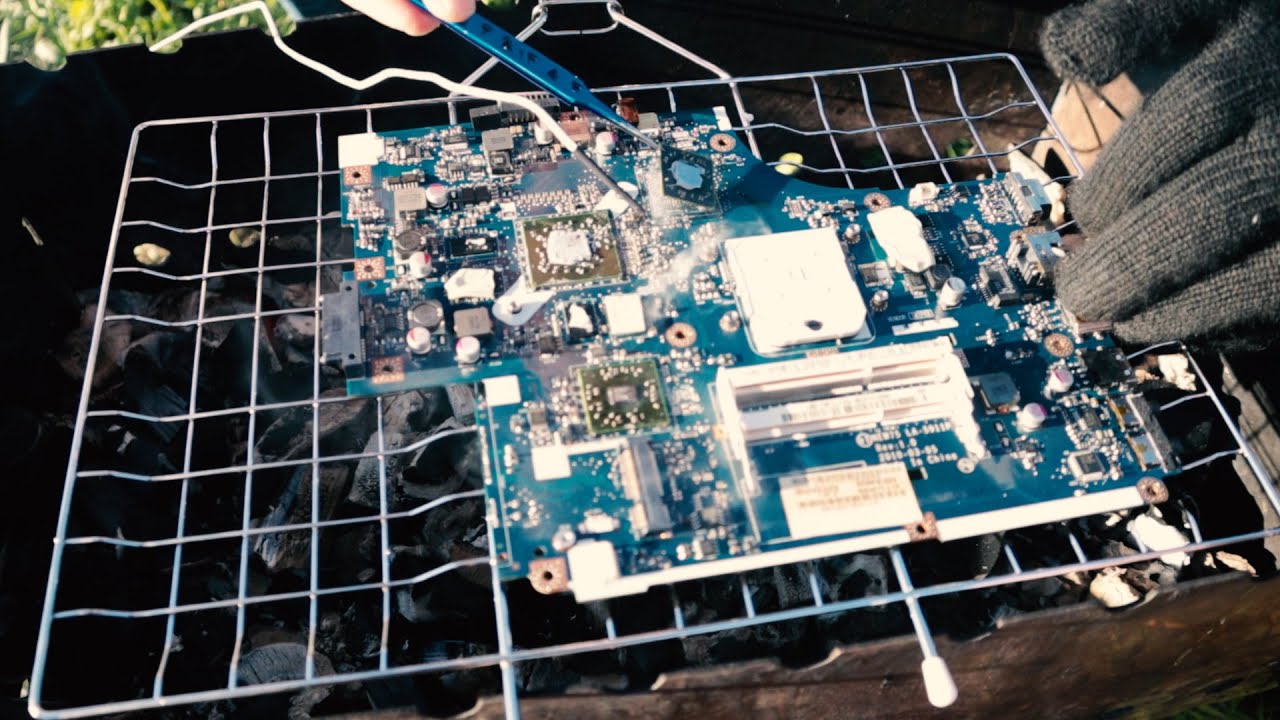 Пайка на углях - ремонт ноутбука на мангале - замена северного моста - Курск смотреть онлайн