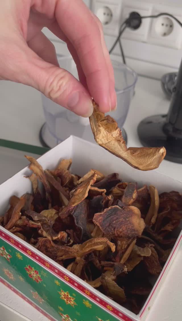 Курочка с грибами и сливками |Кулинария устами младенца смотреть онлайн