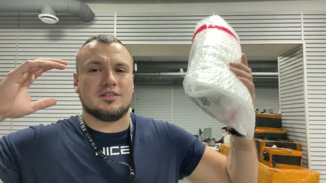 Заказал UAG на BigGeek - отзыв о магазине