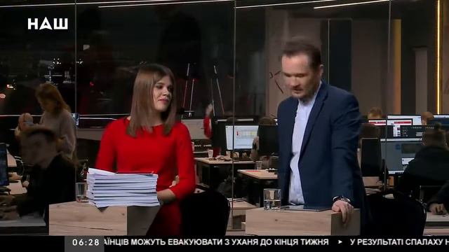 В Украине была всякая власть, но никогда не было более жалкой смотреть онлайн