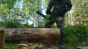 СРУБ в ЛЕСУ: начало СТРОИТЕЛЬСТВА | ПЕРВЫЙ ВЕНЕЦ | ОДИН в ТАЙГЕ