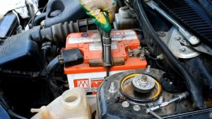 ЗАМЕНА расширительного бачка на КАЛИНЕ.