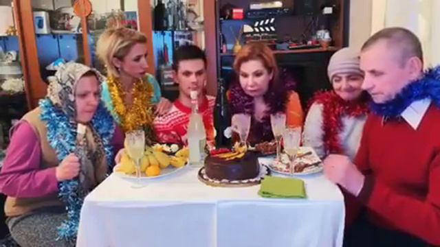 «Новый 2019-ый год». смотреть онлайн