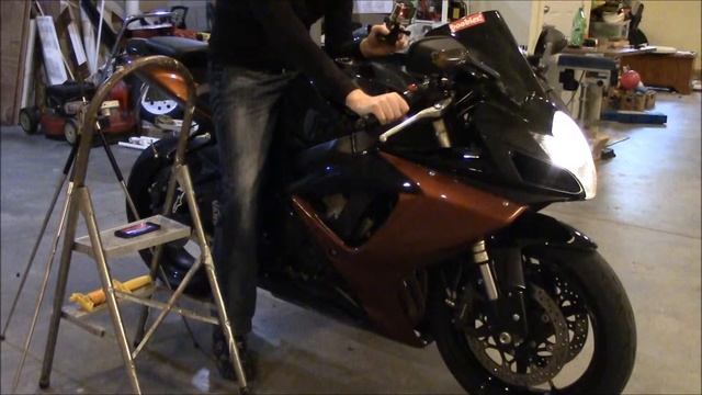 Suzuki 2006 GSX-R with LOUD exhaust. How loud of a Gixxer? смотреть онлайн