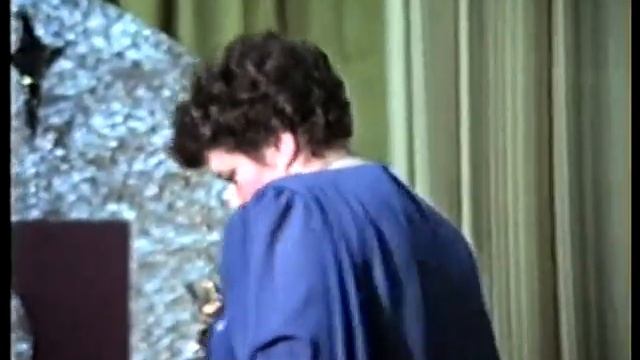 ст. В.Гюго муз.Н.Астраханцевой "Уж воздух не пьянит" смотреть онлайн