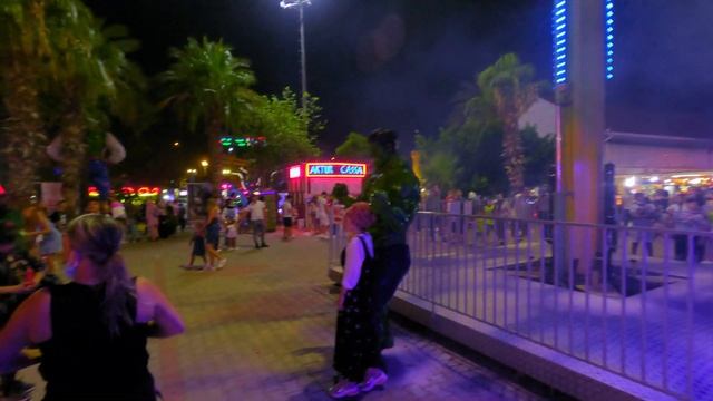 Amusement Park in Antalya - Aktur смотреть онлайн