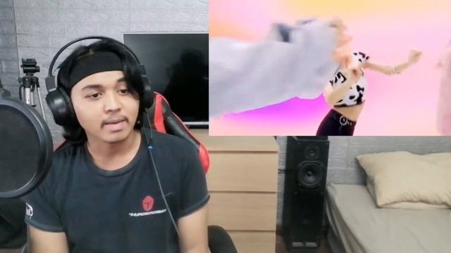 REACT TO ITZY “SWIPE” M/V смотреть онлайн